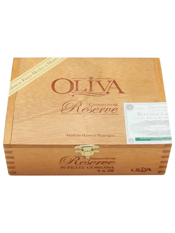 Oliva Connecticut Reserve Petit Corona
