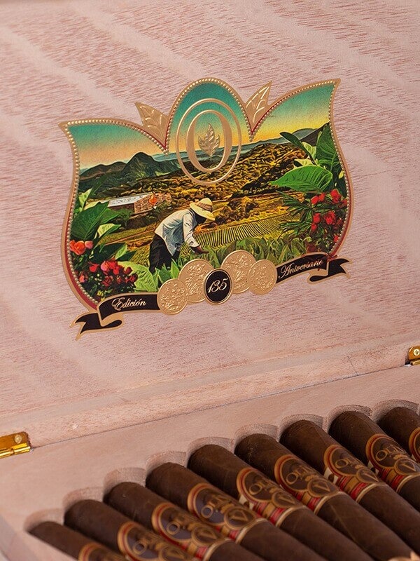 Oliva Serie V 135th Anniversary Edicion