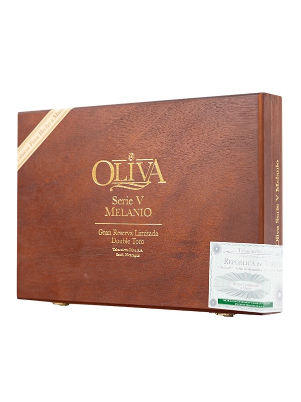 Oliva Serie V Melanio Double Toro