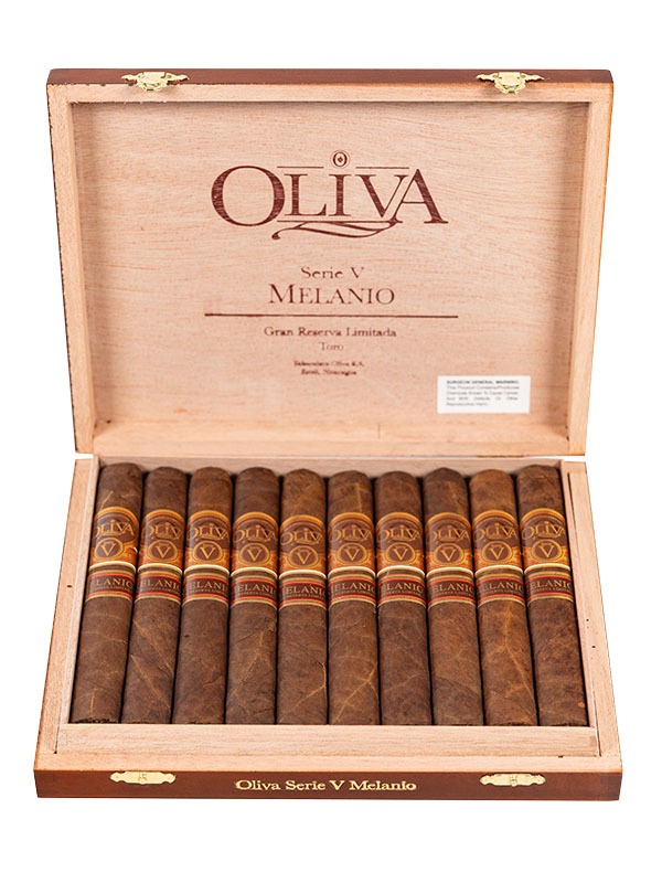 Oliva Serie V Melanio Toro